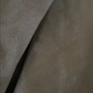 Meet your Posher, Clay